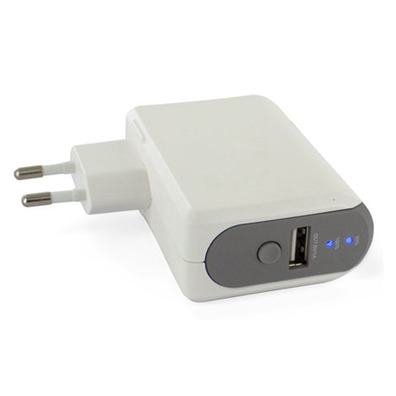 Transformador USB 1A + Bateria Externa 2000mAh Branca Muvit