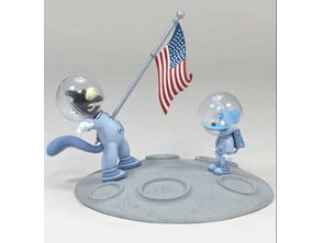 Figura Coça e Pica na Lua com som