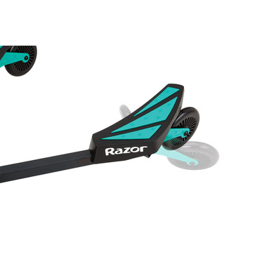 Razor de skate DeltaWing