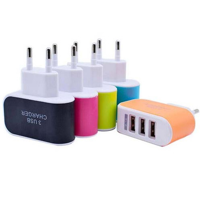 Colorful Charger with 3 USB Ports LED Light - Preto